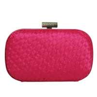 Pochette rigida in raso intrecciato con chiusura metallica