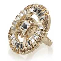 Anello in metallo con pietre