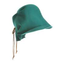 Cloche in feltro di lana con impunture handmade