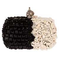 Pochette in metallo bicolor con applicazioni di pietre