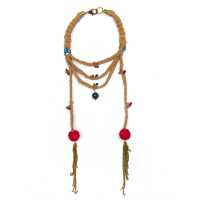 Collana in corda intrecciata con ciondoli 