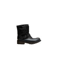 Boots in pelle effetto used con maxiborchie