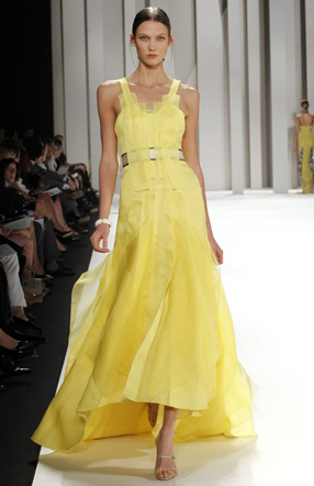 Night in yellow