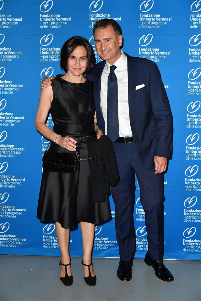 Fondazione Umberto Veronesi, il charity dinner Vogue Italia