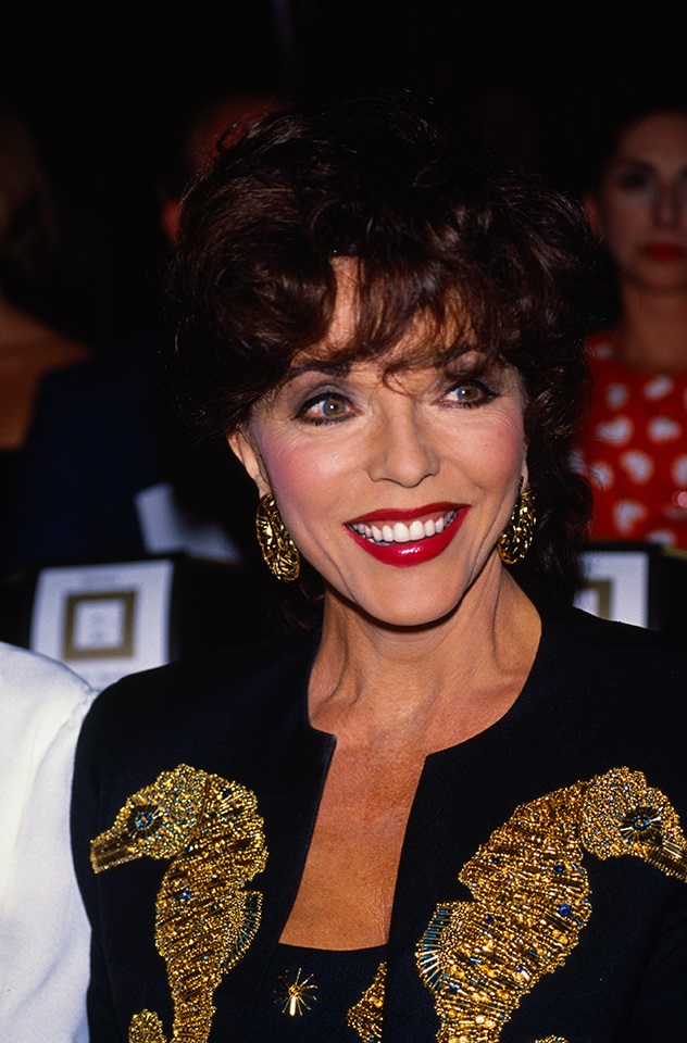 "Nessuno nasce glamour", parola di Joan Collins Vogue Italia