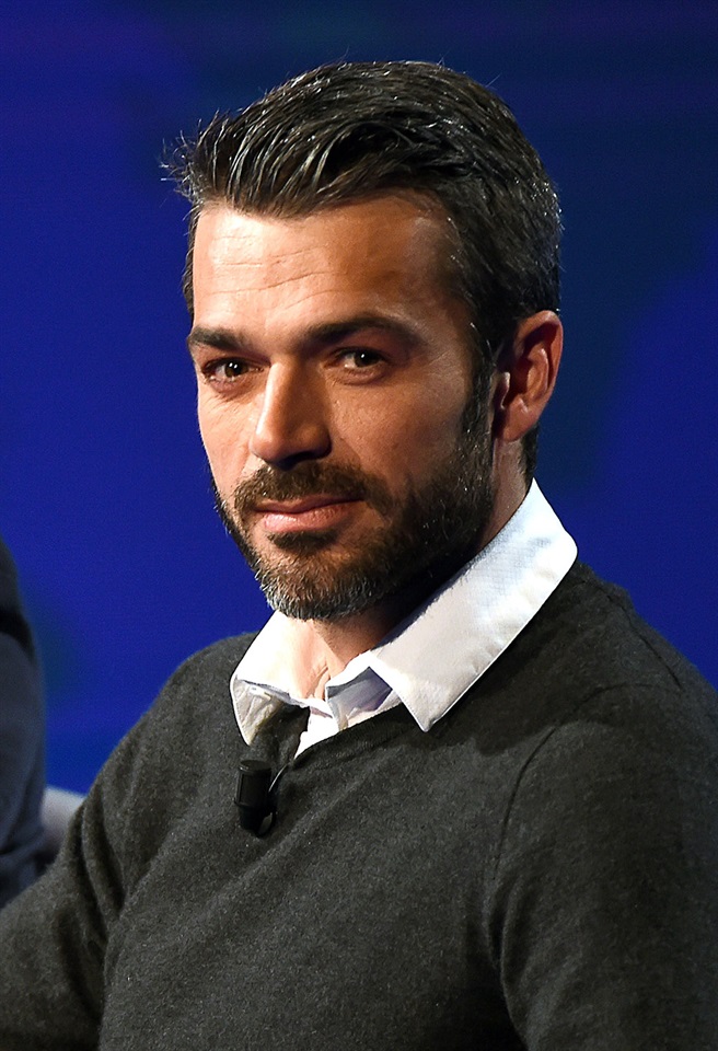 luca argentero barba