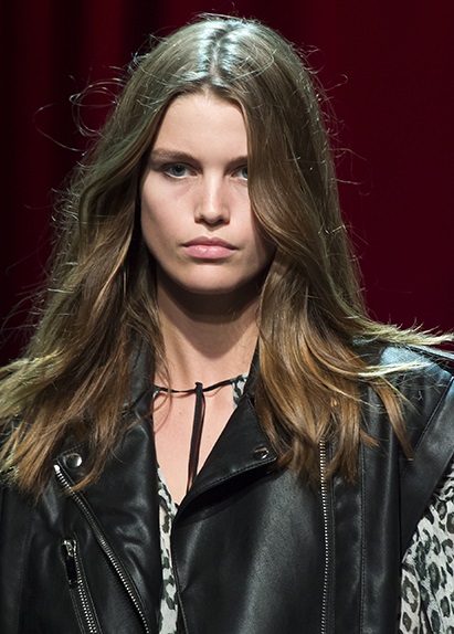 Capelli Il Color Caramello è Il Colore Capelli Inverno 2019