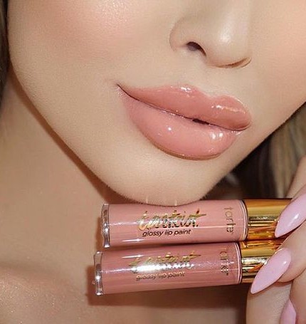 PHOTO CREDITS PINTEREST @FASHIONBOGGERS