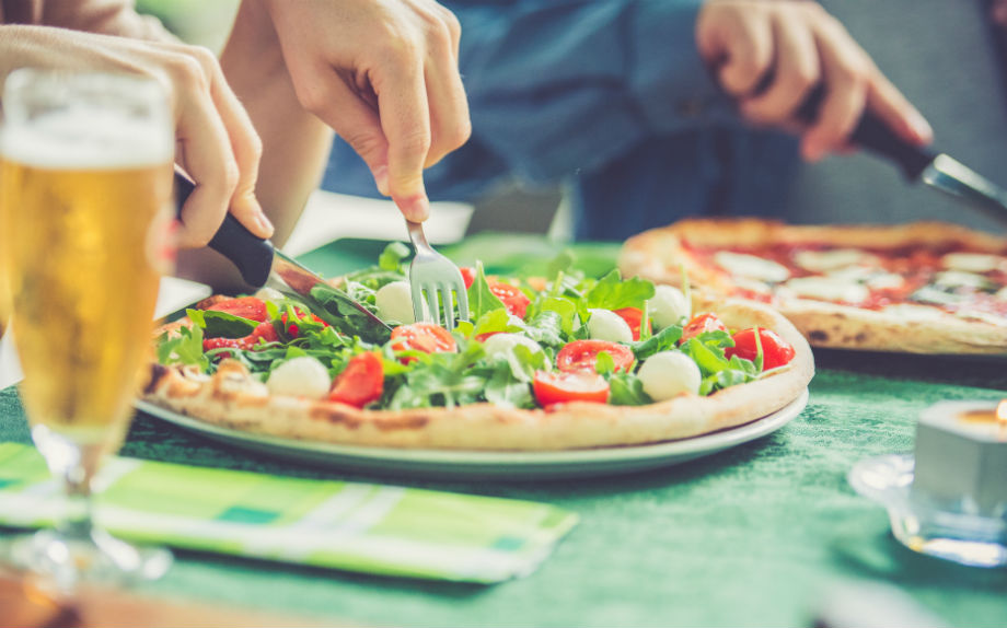 pizza piatto pizzeria