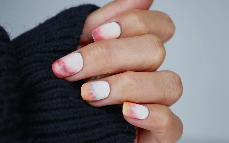 Instagram @nail_unistella